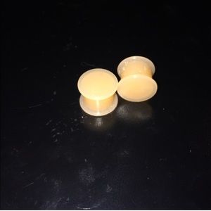 Buy one get one free Flesh tone plugs